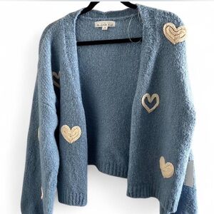 Threaded Leaf 3D Heart Patterned Women's Sweater